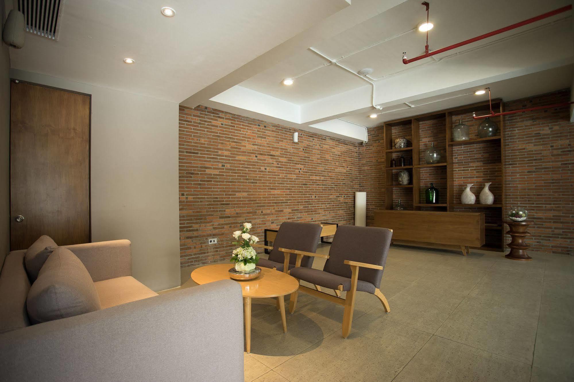 Allstay Hotel Semarang Simpang Lima Exterior foto